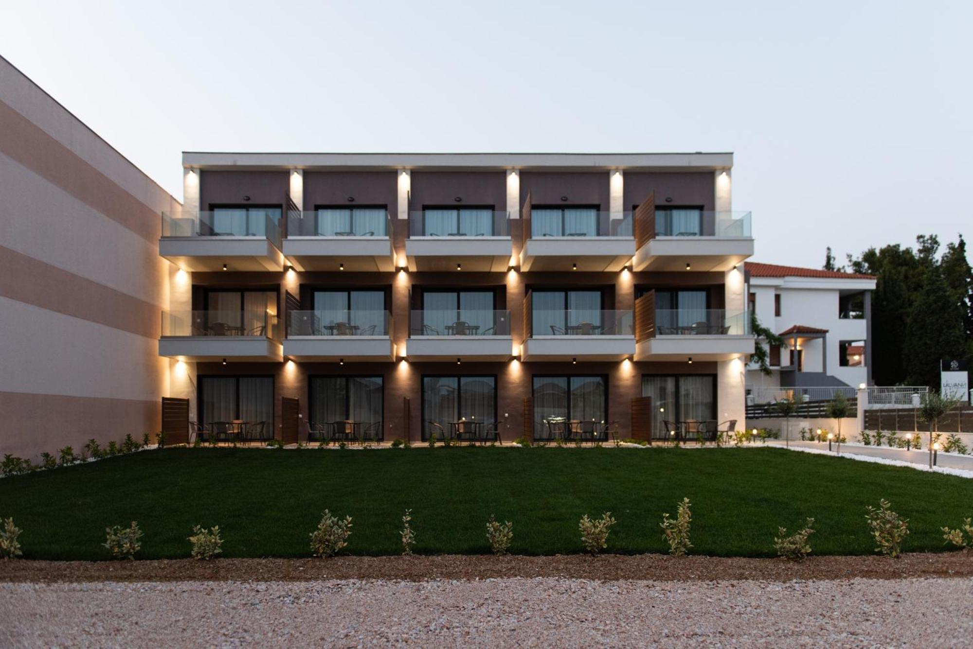 Aparthotel Sithonian Sunset Luxury - Nikiti Cozy Getaways Esterno foto