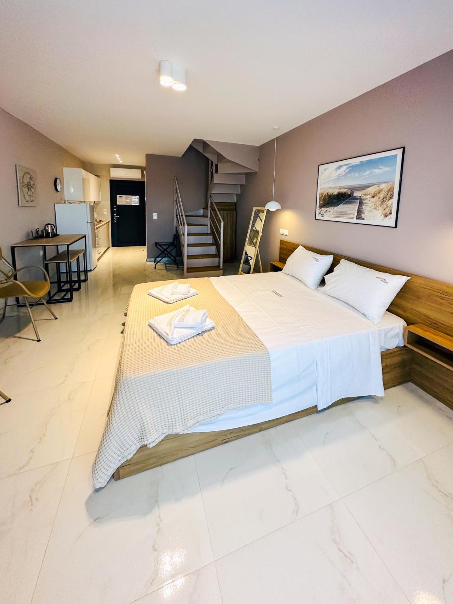 Aparthotel Sithonian Sunset Luxury - Nikiti Cozy Getaways Esterno foto